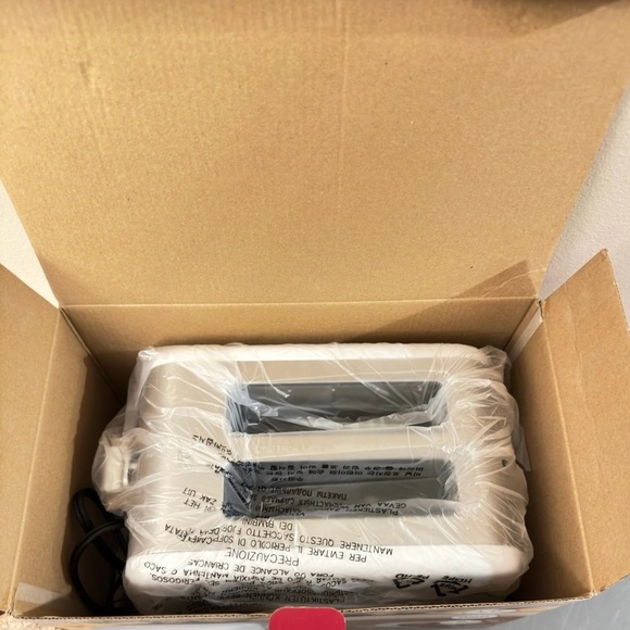 Rae Dunn Toaster, Stainless Steel 2 Slice Square Toaster, 5 Browning Levels NWT - Picture 6 of 8